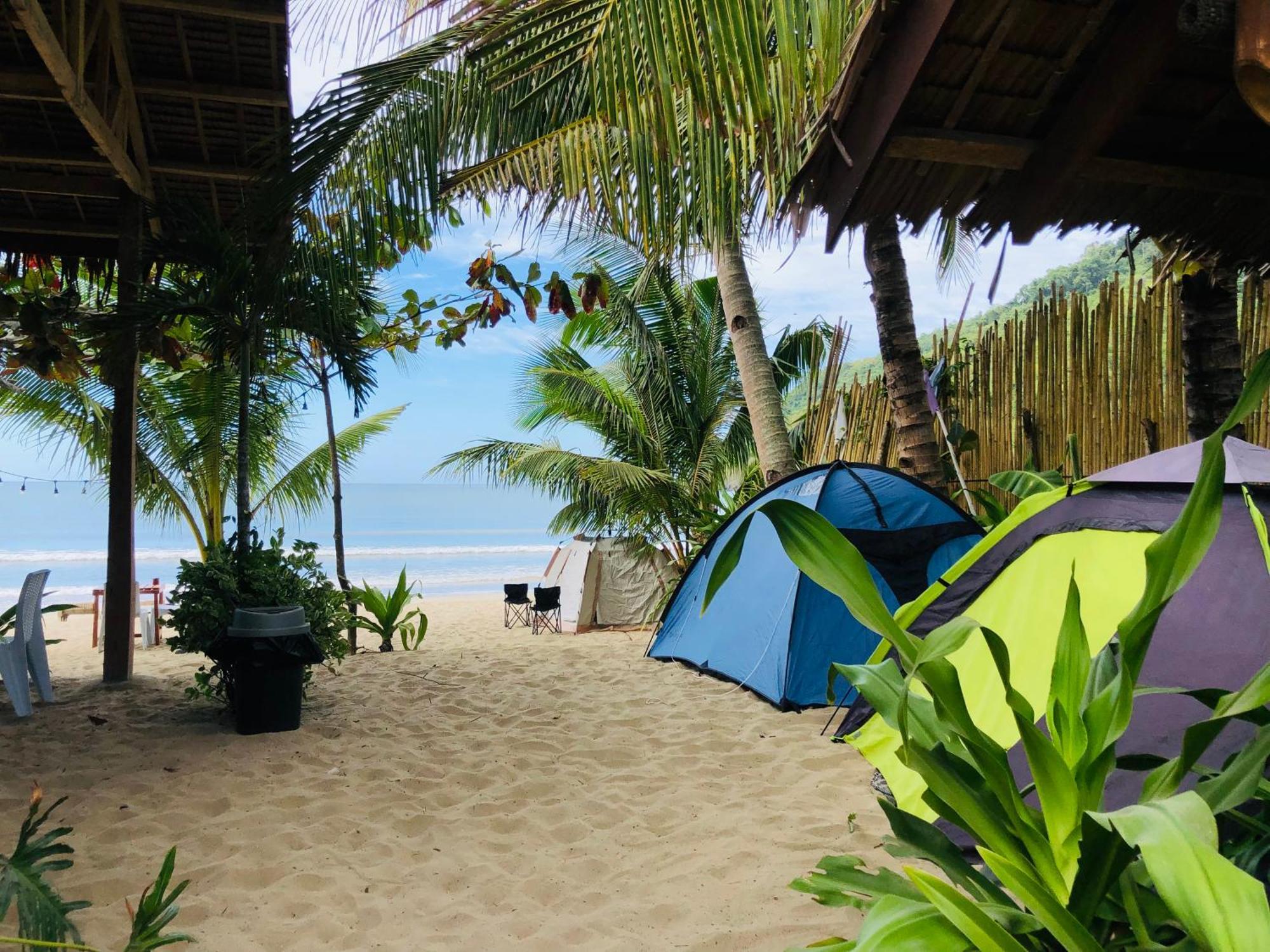 Bucana Beach Camp Эль-Нидо Экстерьер фото